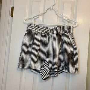 a new day Black and White Striped Shorts Womens S NWT